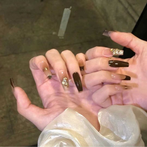 Buy 4get 1 free -Beautiful Press-on Nails for women - Picture 1 of 2